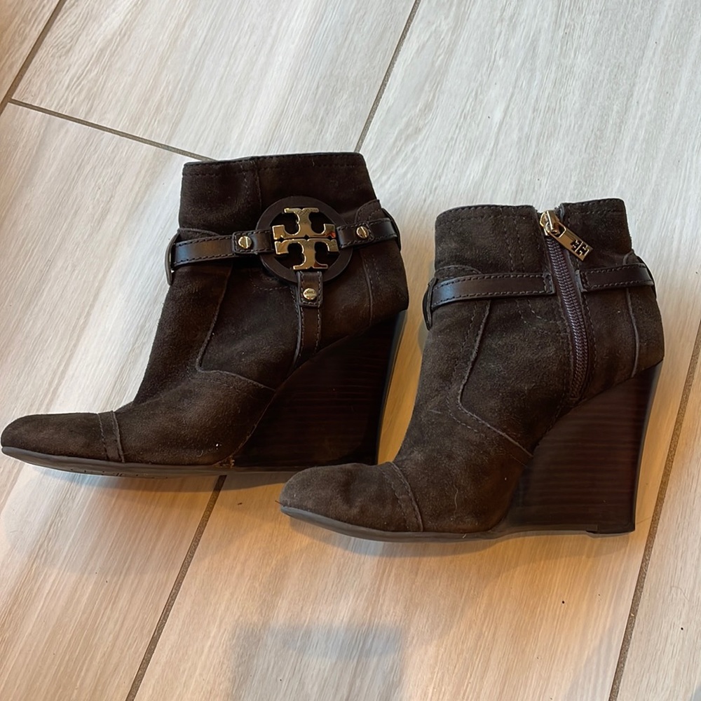 Tory Burch Aiden Suede Brown Booties